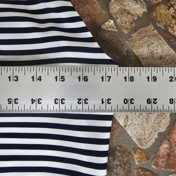 Sail to Sable Striped Sleeveless Top with Colorful Hem, New, Size XS - Picture 12 of 14